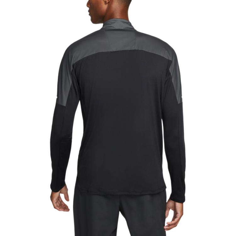 Nike Running T Shirts Men’s Black Moderate