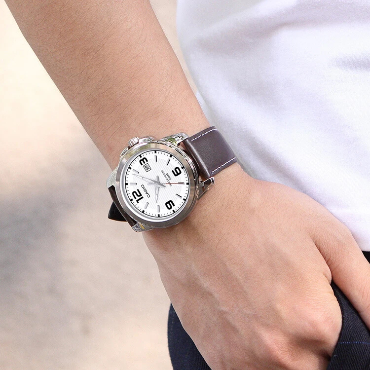 Мужские часы Casio Standard Leather (коричневые) — фото 5