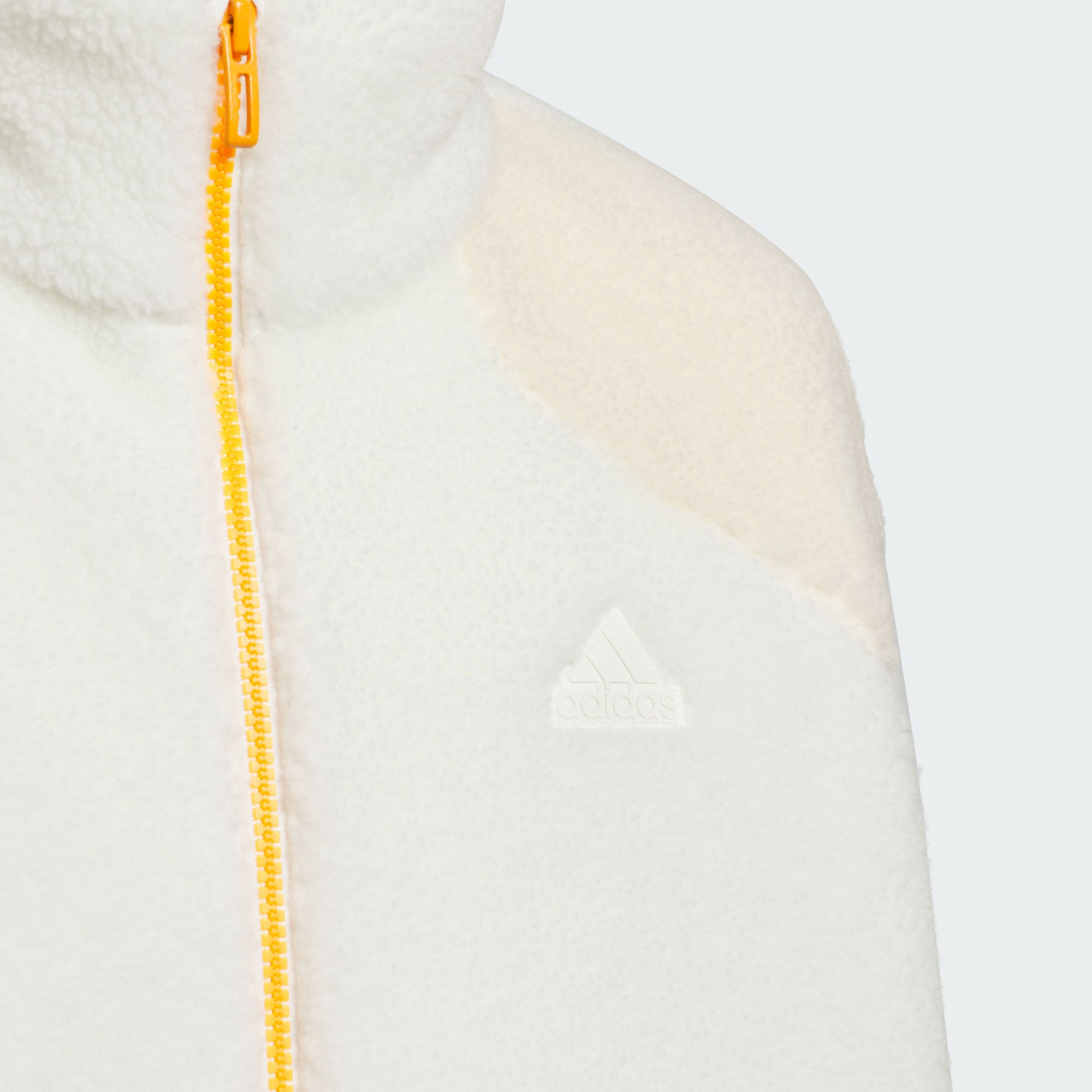 Женская куртка adidas JC9359 (белая) — фото 4