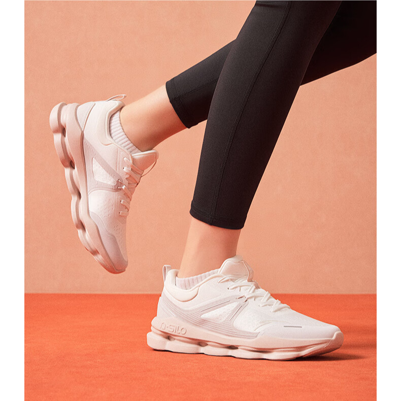 Anta Divine Journey 5 Pro Comfortable Slip Resistant Abrasion Resistant Low top Training Shoes Women’s