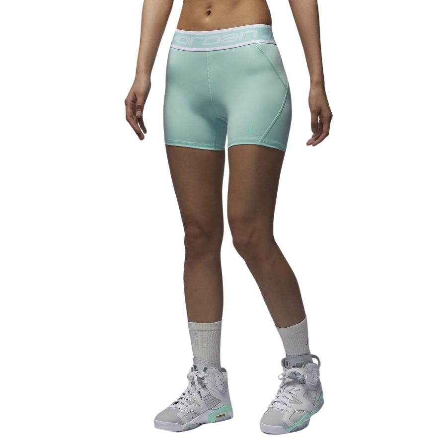 Jordan Sports Shorts Women’s Coral Green Moderate