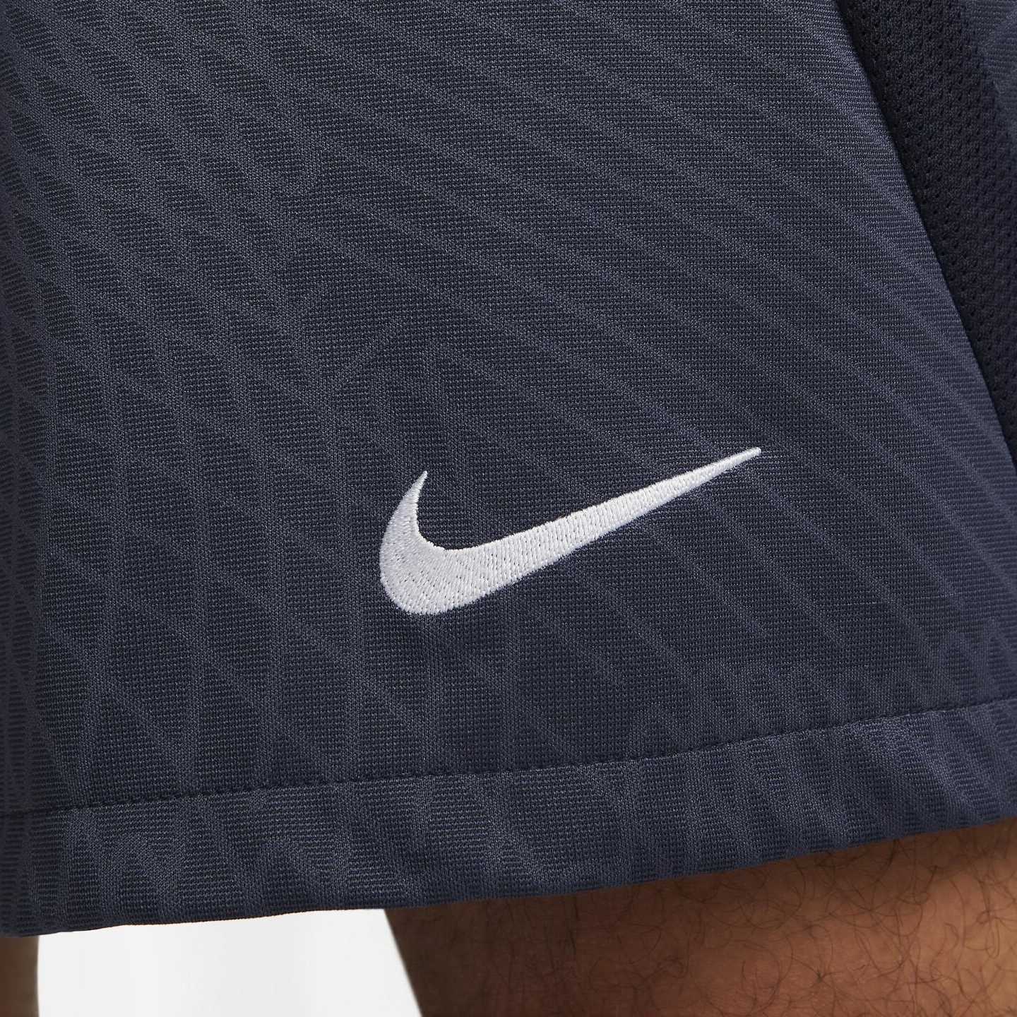 Nike Soccer Bottom Men’s Smoke Gray
