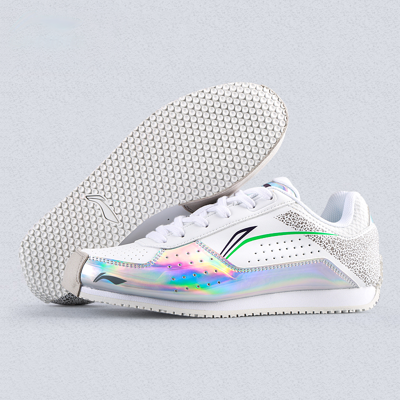 Li Ning Comfortable Slip Resistant, Abrasion Resistant, Lightweight Low top Training Shoes Unisex White Silver