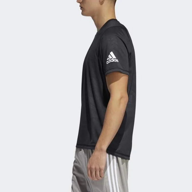 Мужская футболка adidas T (черная) — фото 4