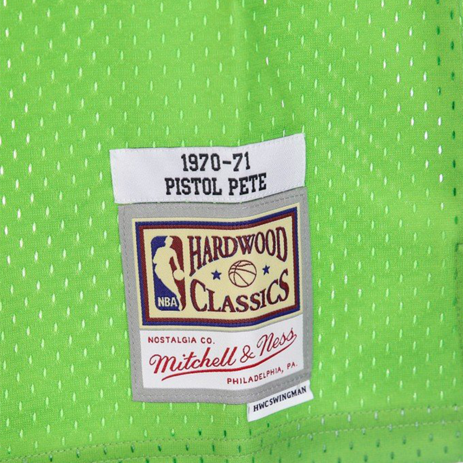 Mitchell Ness 1970/71 Hardwood Classics Pete Maravich Atlanta Hawks swingman jersey