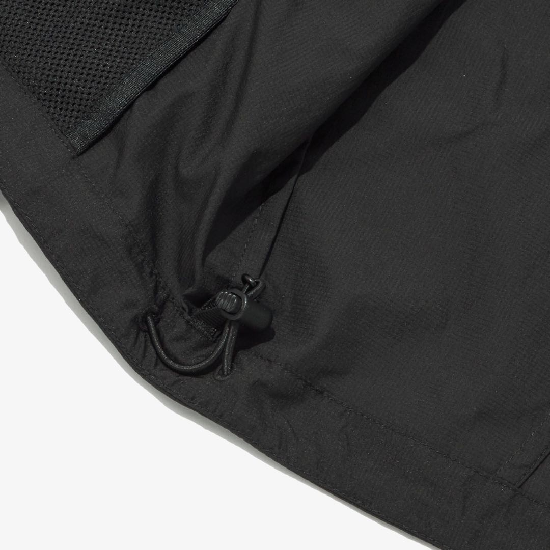 Мужская куртка The North Face Logo (черная) — фото 7