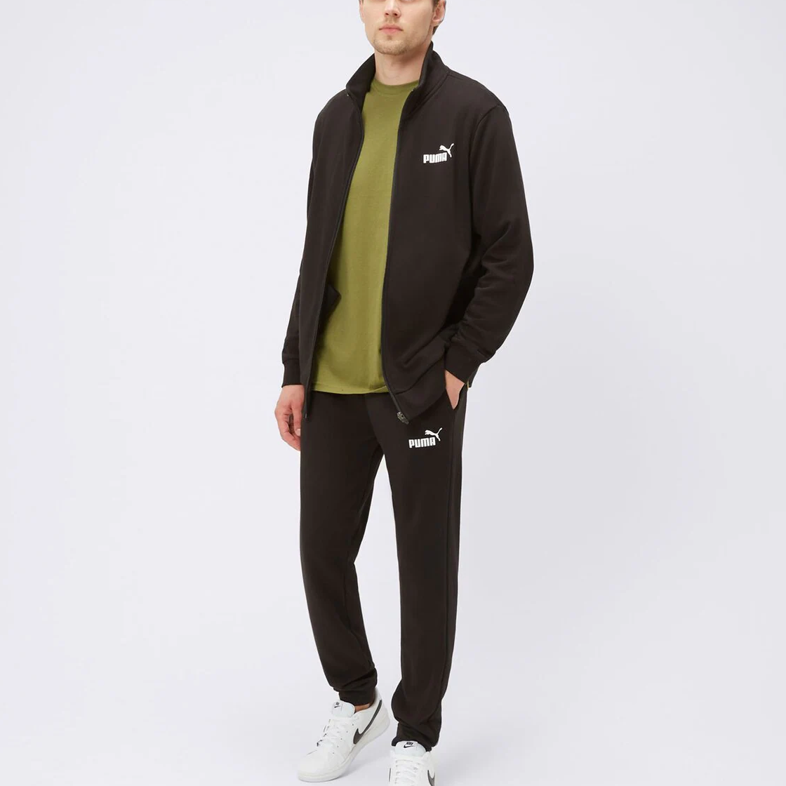 PUMA Casual Sportswear Men’s Stand Collar Moderate