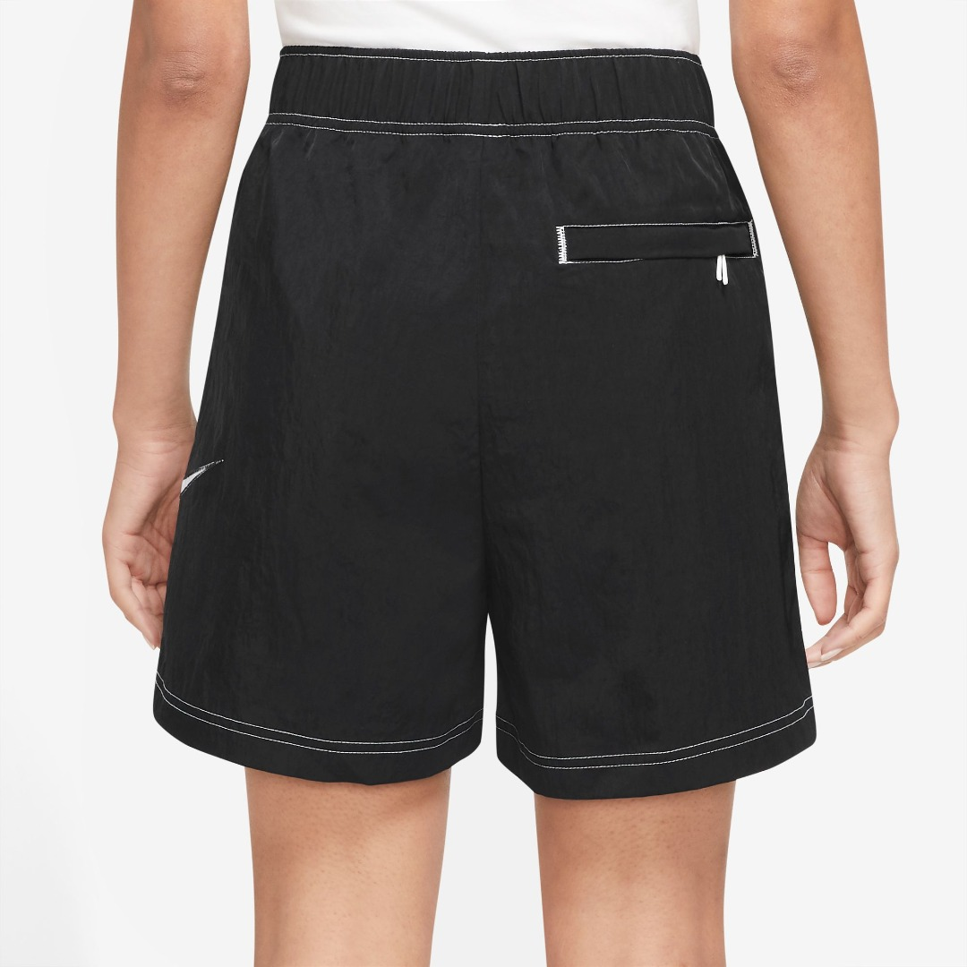 Nike Sports Shorts Women’s Black Moderate Woven Shorts