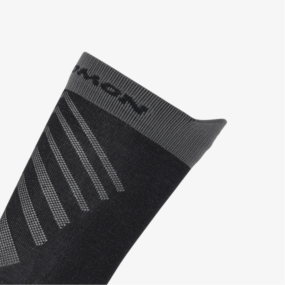 SALOMON Aero Crew Knee High Socks Unisex 1 Pack Black