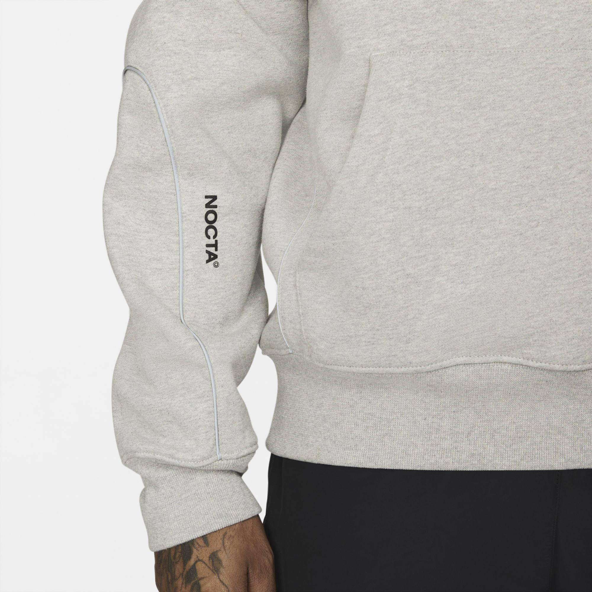 Мужское худи Nike x Drake NOCTA Cardinal Stock Hoodie Logo (серое) — фото 4