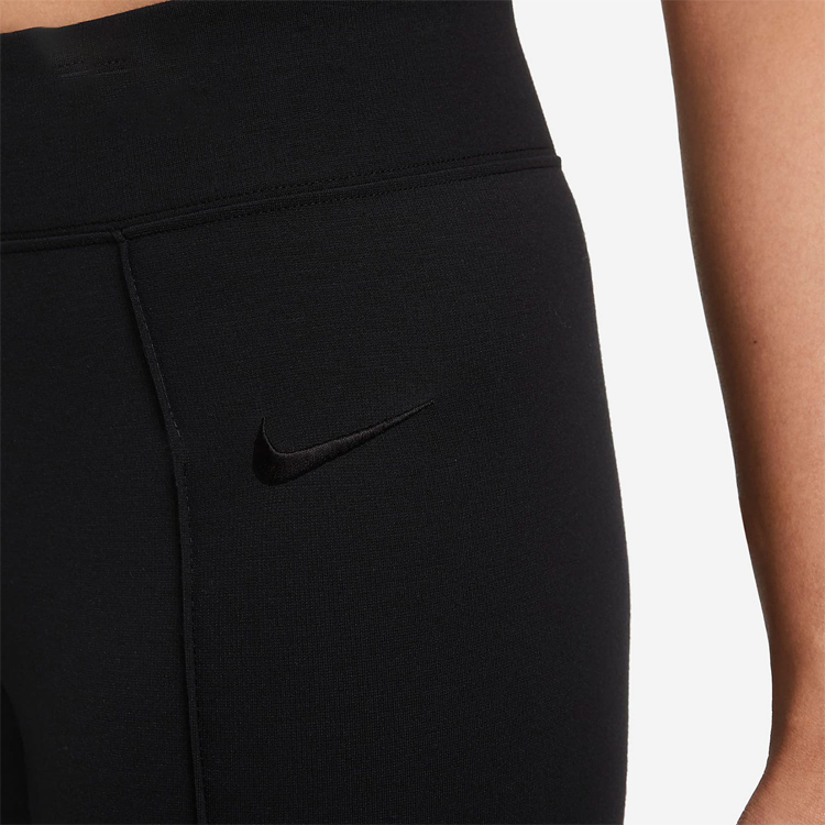 Nike Sports Pants Women’s Black Moderate