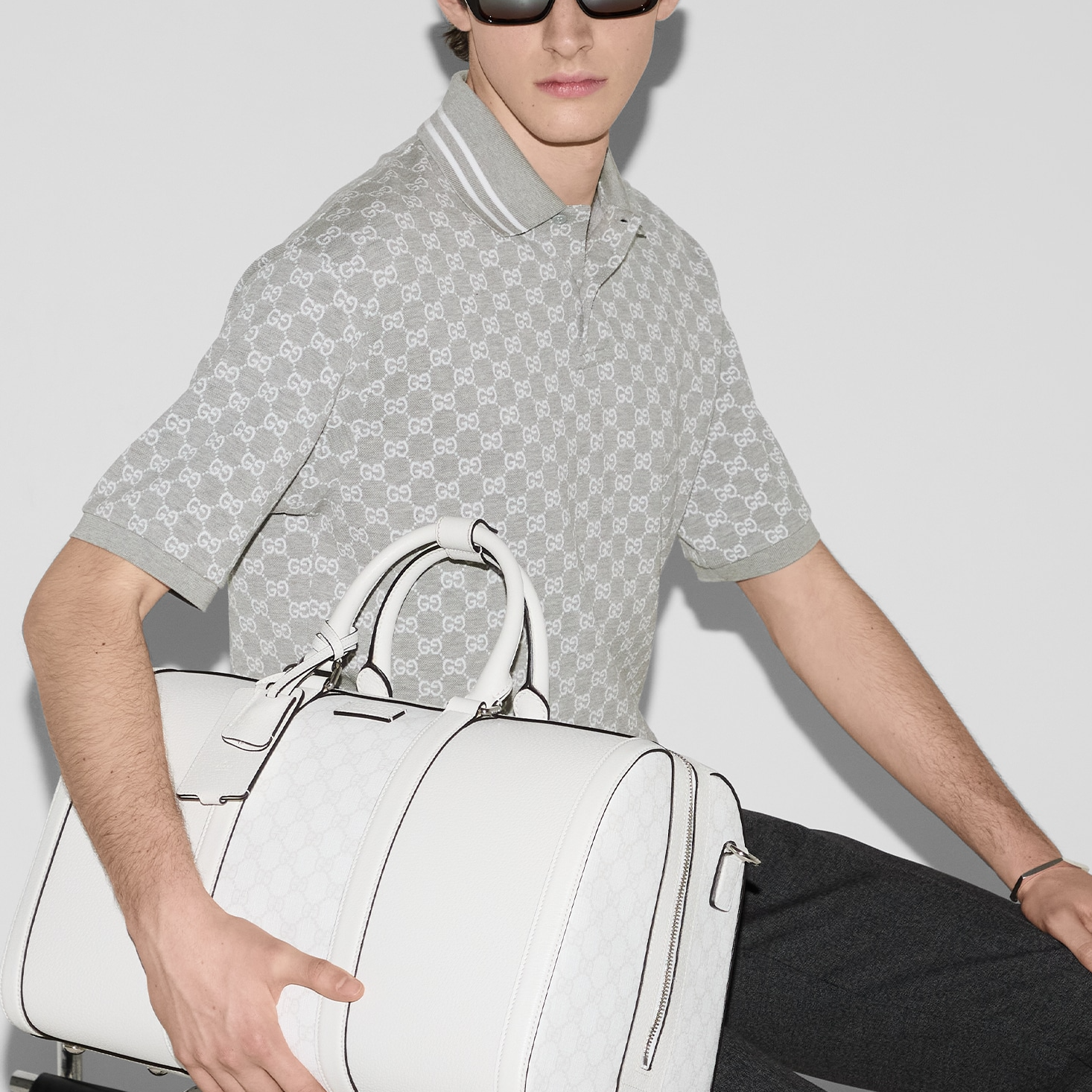 Мужская футболка Gucci LogoPoloPolo (серая) — фото 6