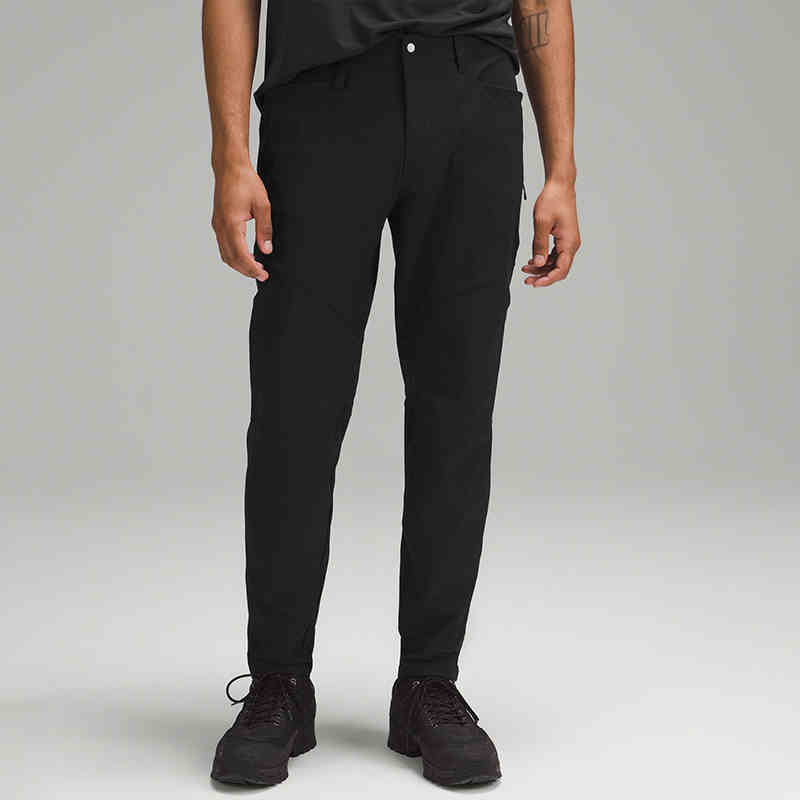 Lululemon FW22 Sweatpants Men’s