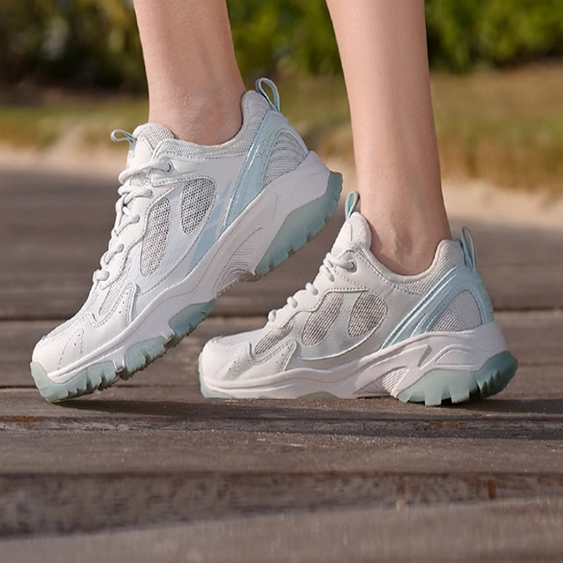 TOREAD Slip Resistant, Abrasion Resistant, Cushioning, Lightweight Low top Hiking Shoes Women’s White Blue