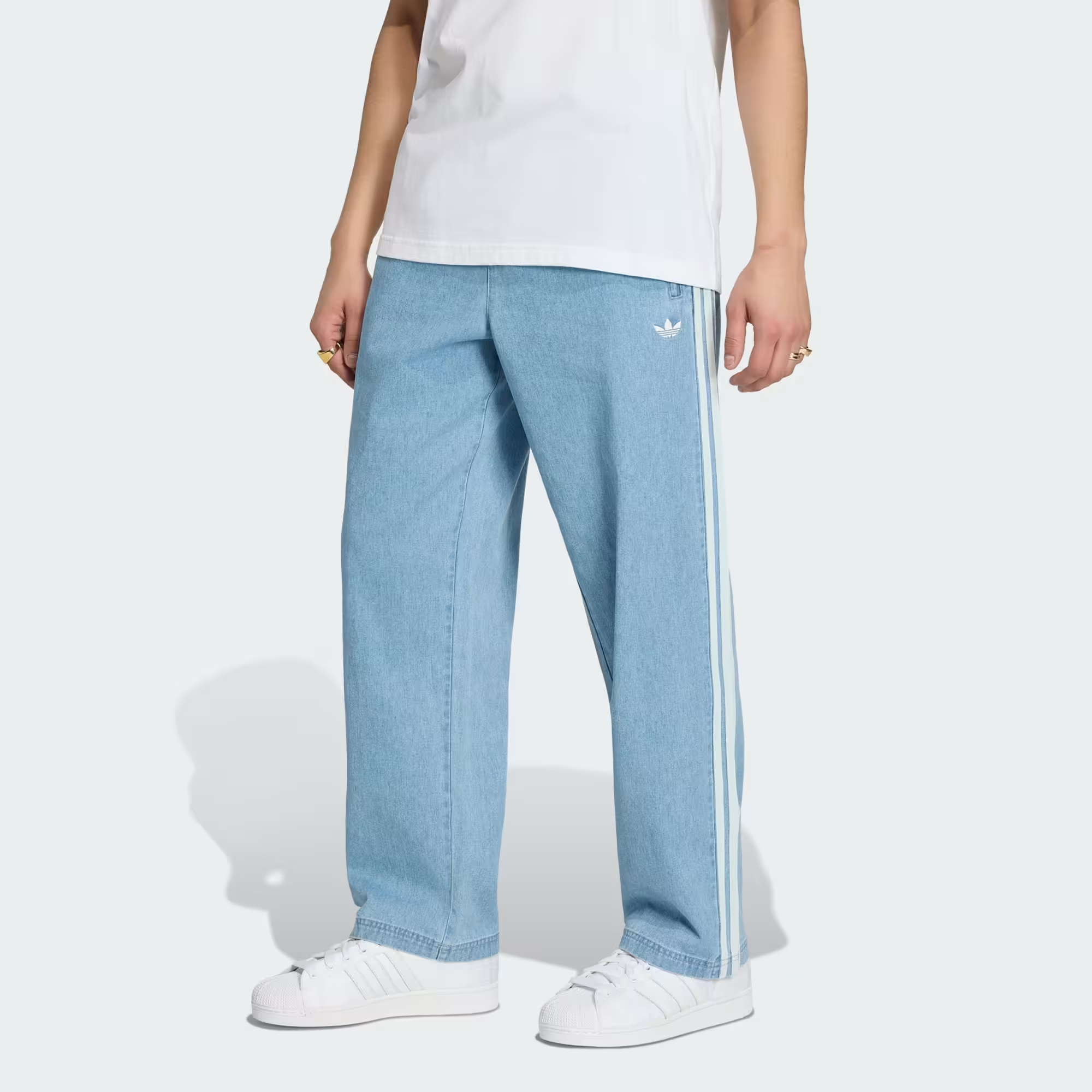 Мужские джинсы adidas Originals FB DENIM (цвет на фото) — фото 2