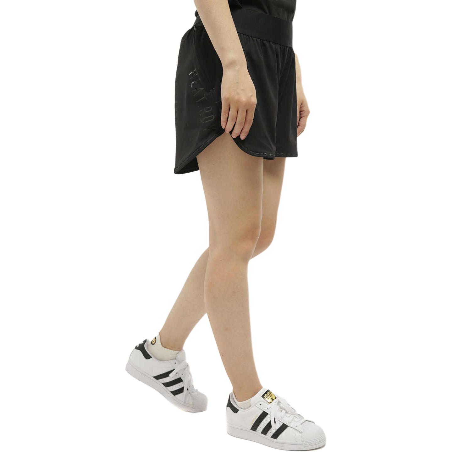 Женские шорты adidas Solid (черные) — фото 3