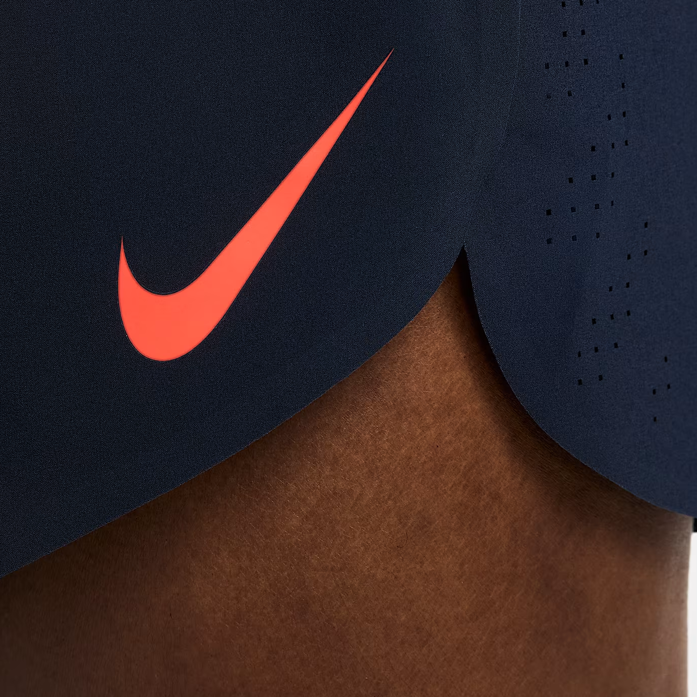 Nike AeroSwift Men’s Dri-FIT Adv 2″ Brief-Lined Running Shorts
