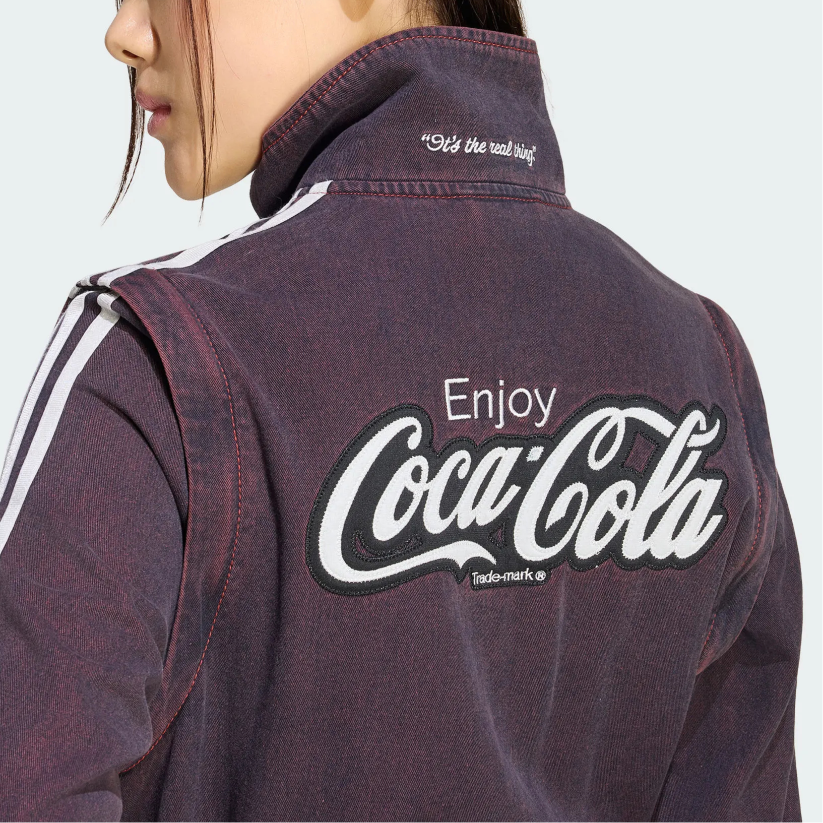 Женская джинсовая куртка adidas originals × Coca-Cola Firebird (синяя) — фото 7