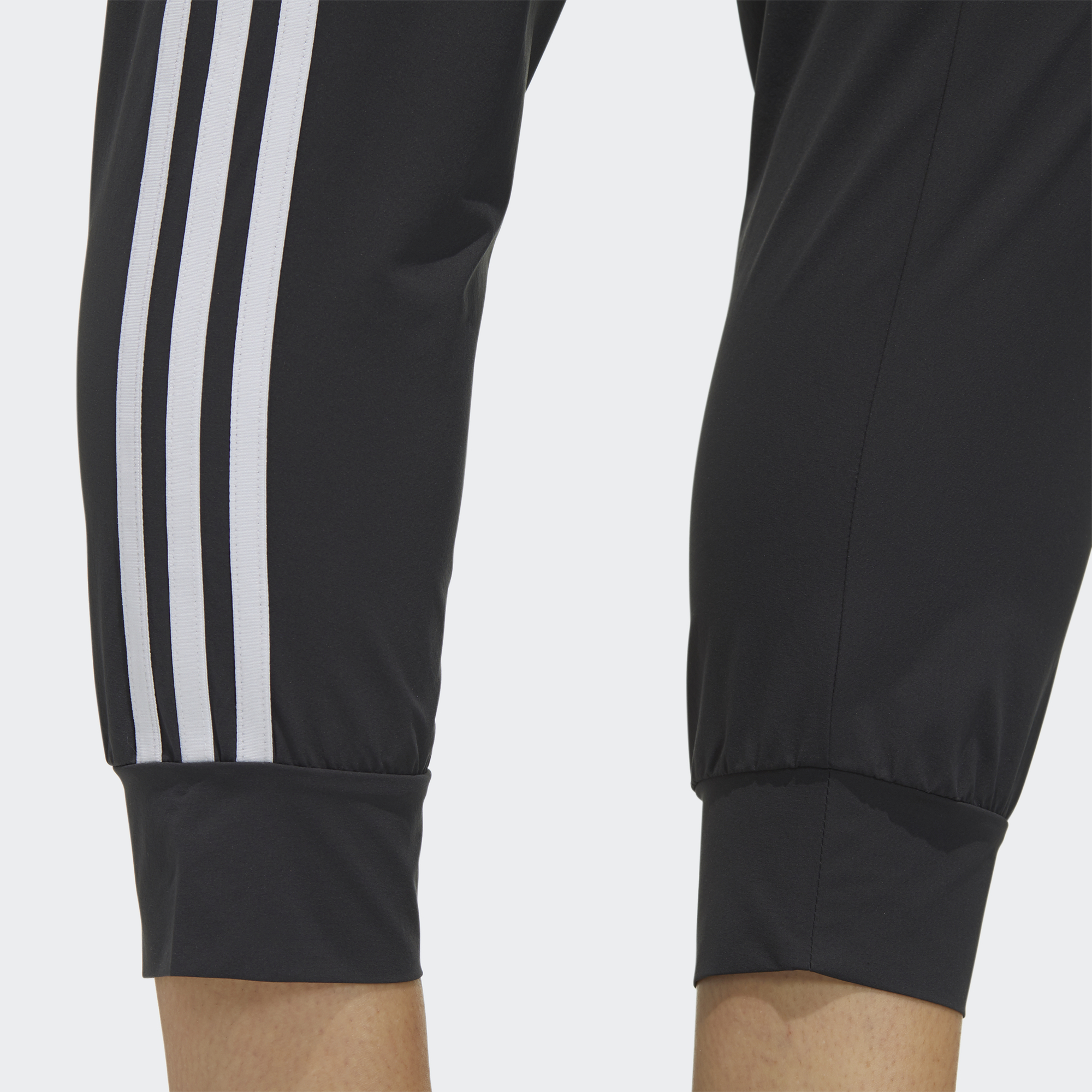 Женские штаны adidas (черные) — фото 5