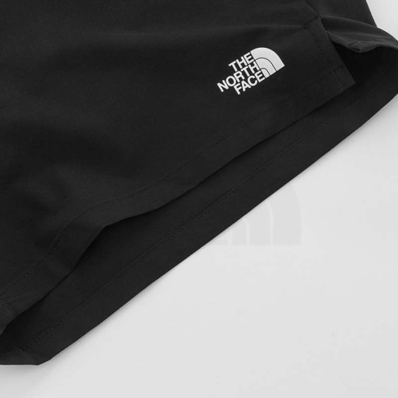 THE NORTH FACE Sports Shorts Women’s Black Moderate Skort