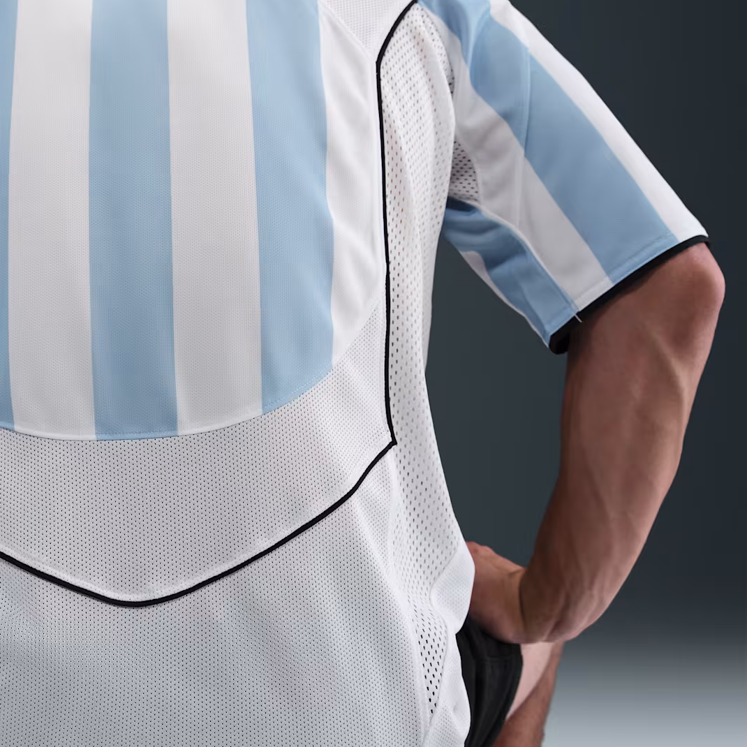 Nike Total 90 Men’s Dri-FIT Soccer Jersey