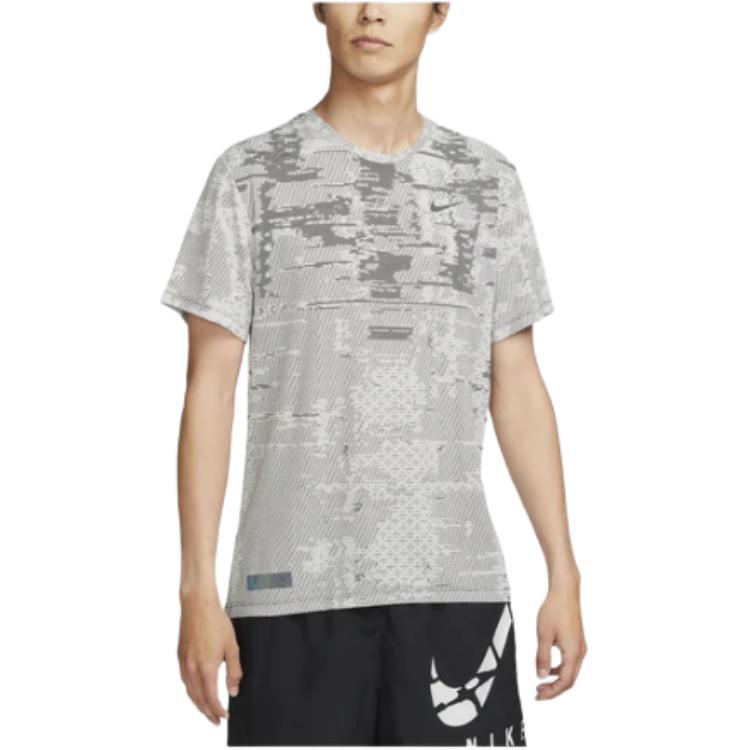 Nike Running T Shirt Men’s Gray