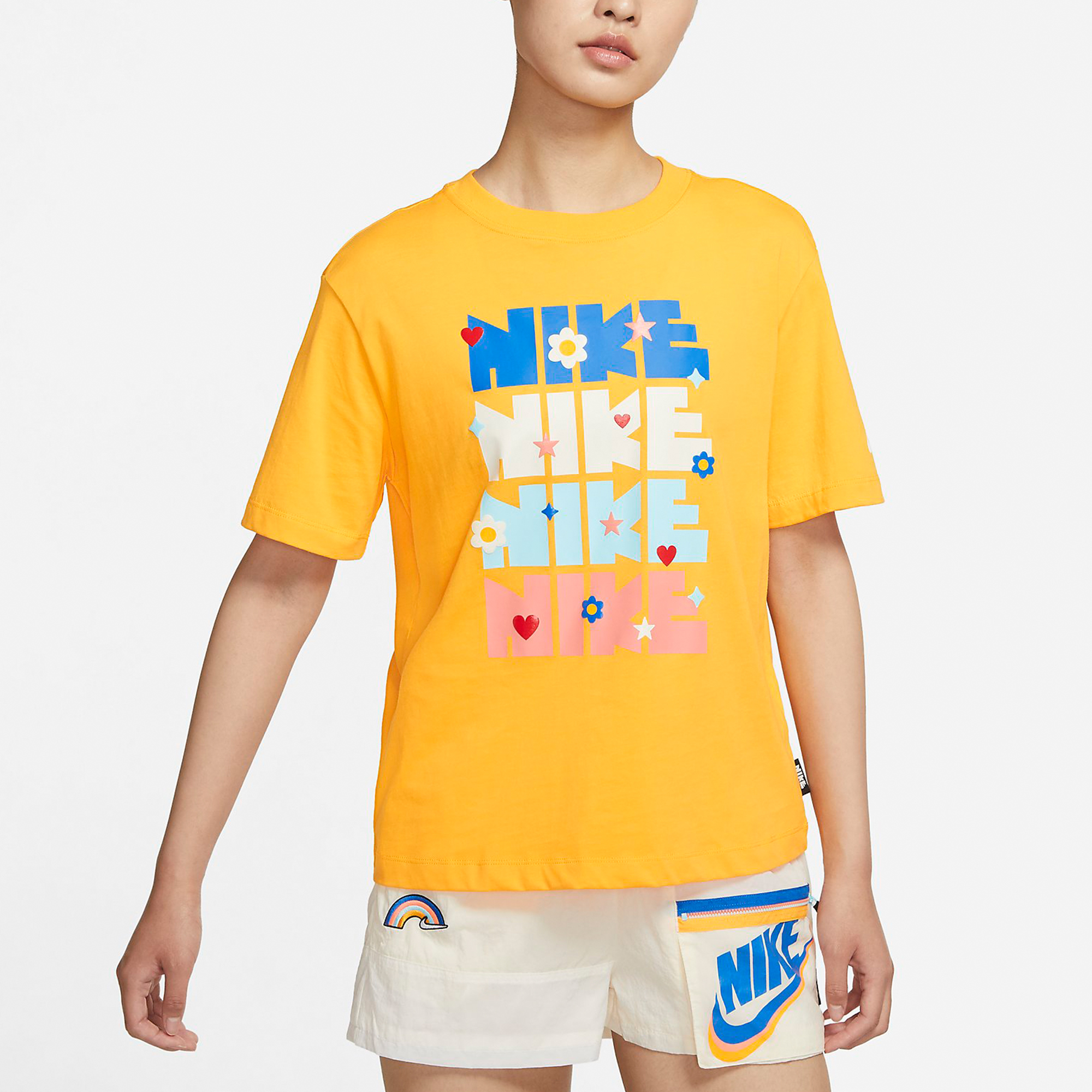 Женская футболка Nike Essntl Ss Top (желтый) — фото 3