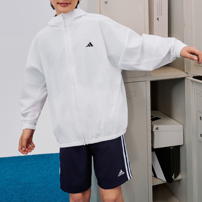Куртка adidas WOVEN JACKET (белый) — фото 4