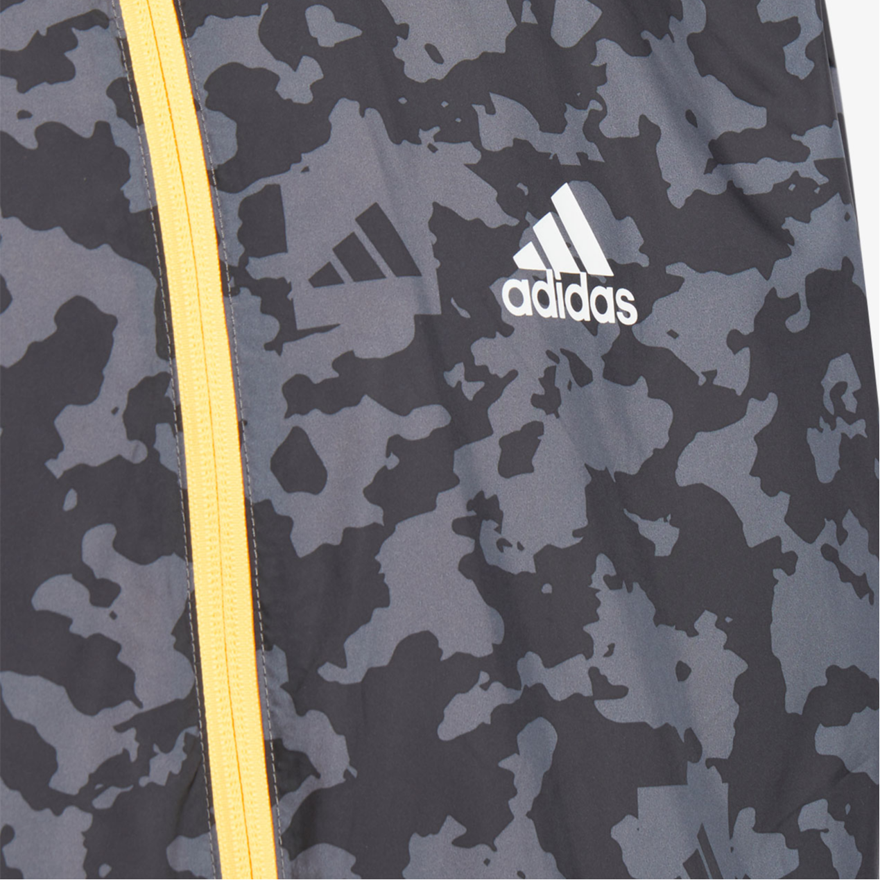 Мужская куртка adidas (серо-черный) — фото 3