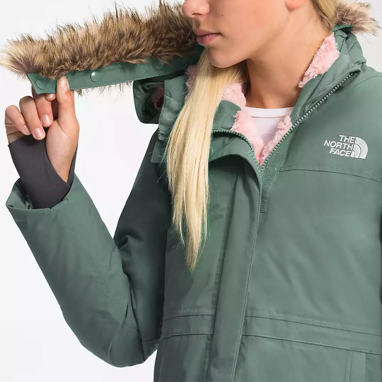 Женская куртка The North Face NF0A5GEG-V1T (зеленая) — фото 5