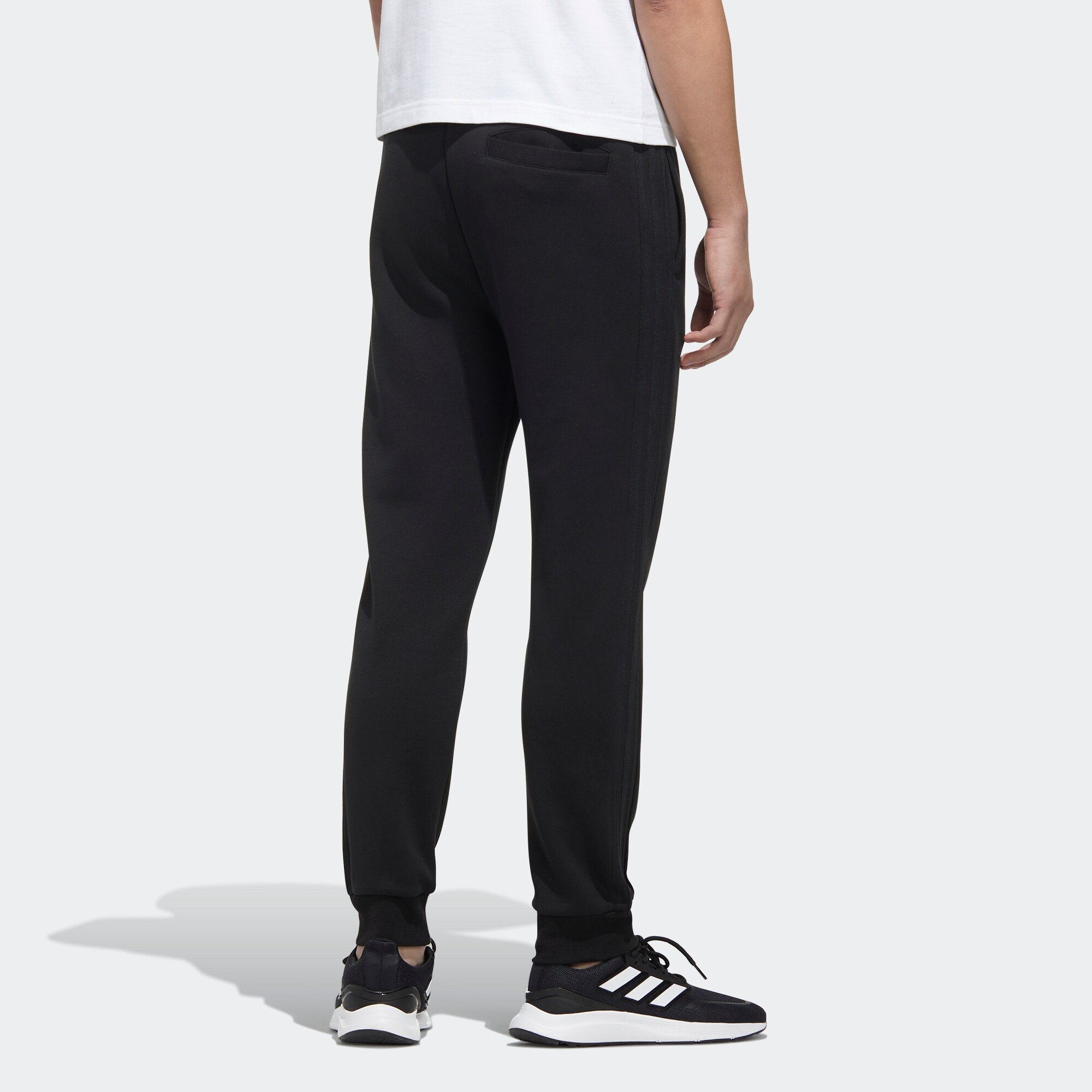 Штаны adidas neo x Disney (черные) — фото 6