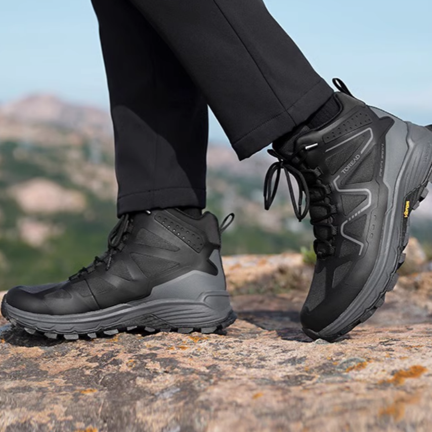 TOREAD Cushioning Abrasion Resistant Breathable High top Outdoor Shoes Men’s Black Gray