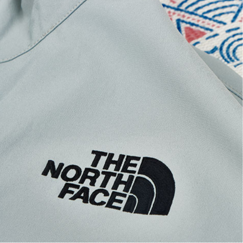 Куртка The North Face Logo (светло-серая) — фото 5