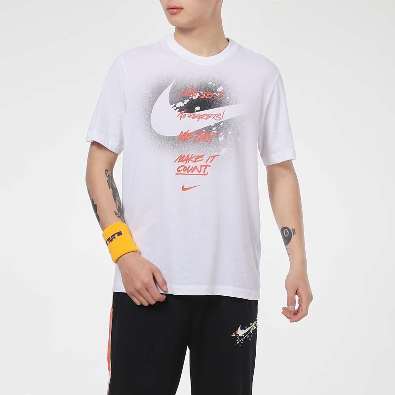 Мужская футболка Nike M Nk Graphic Ss TeeT (белая) — фото 3