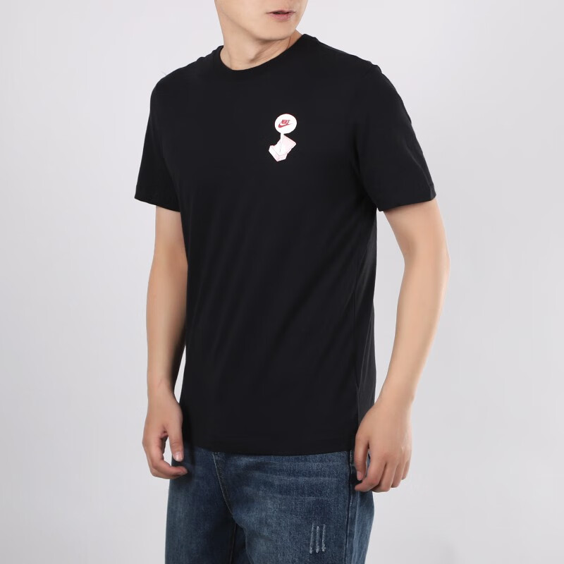 Мужская футболка Nike AS M NSW Tee (черная) — фото 4