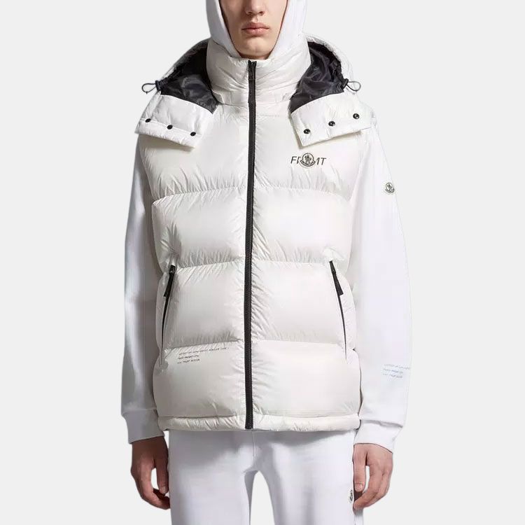 Moncler Kids Down Vest Black 1A1262068950999 — купить одежду