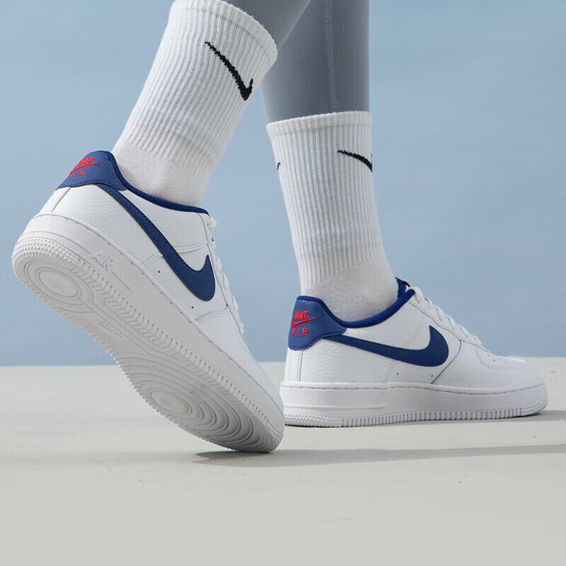 Кроссовки NikeAir Force 1 GS (сине-белые) — фото 7