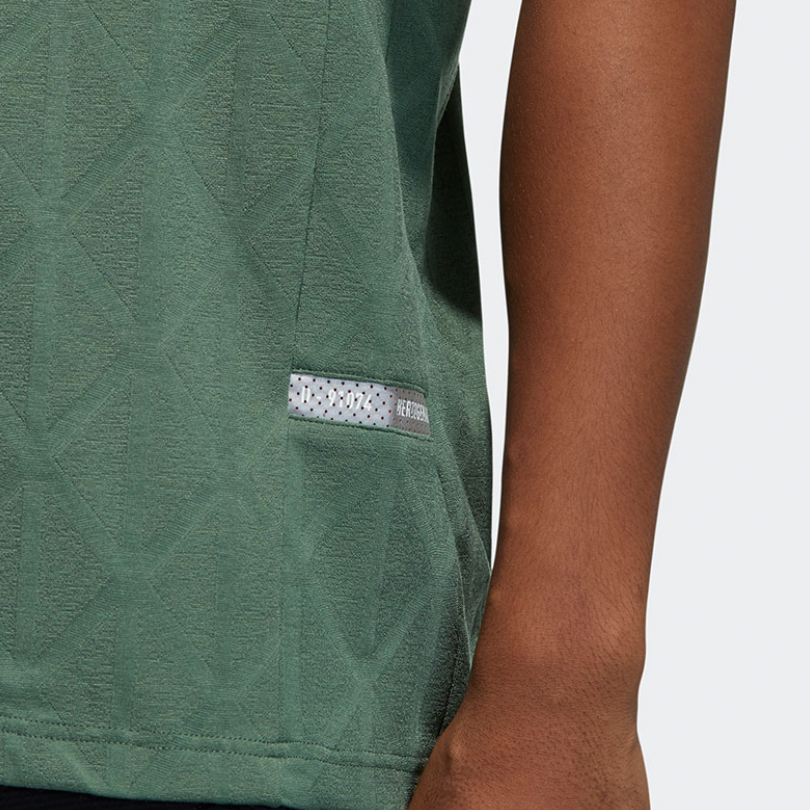 Футболка adidas Th Tee Techjaq (зеленая) — фото 5
