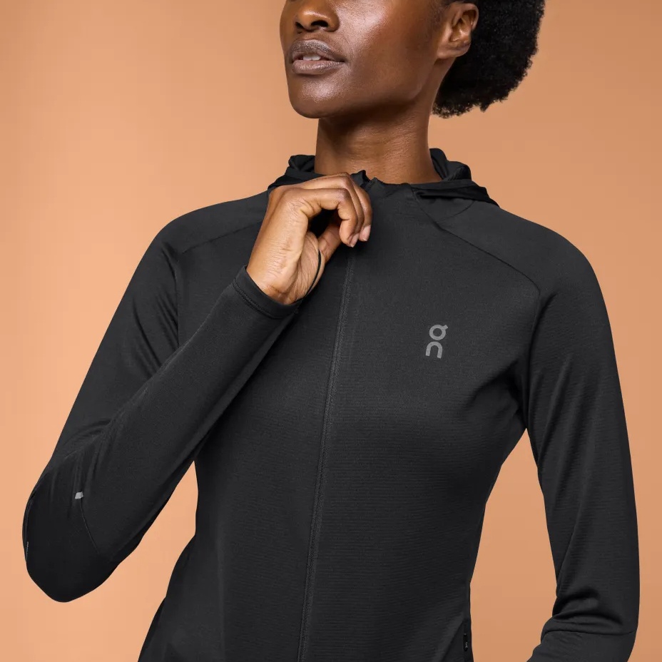 Женская толстовка On Climate Zip Hoodie (черная) — фото 4