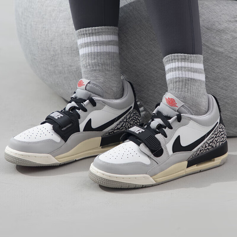 Jordan Legacy 312 Low GS