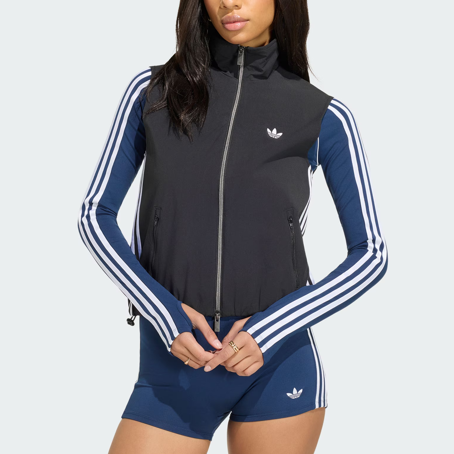 Женский жилет adidas Originals ADILENIUM 5.0 TRACK TOP (цвет на фото) — фото 2