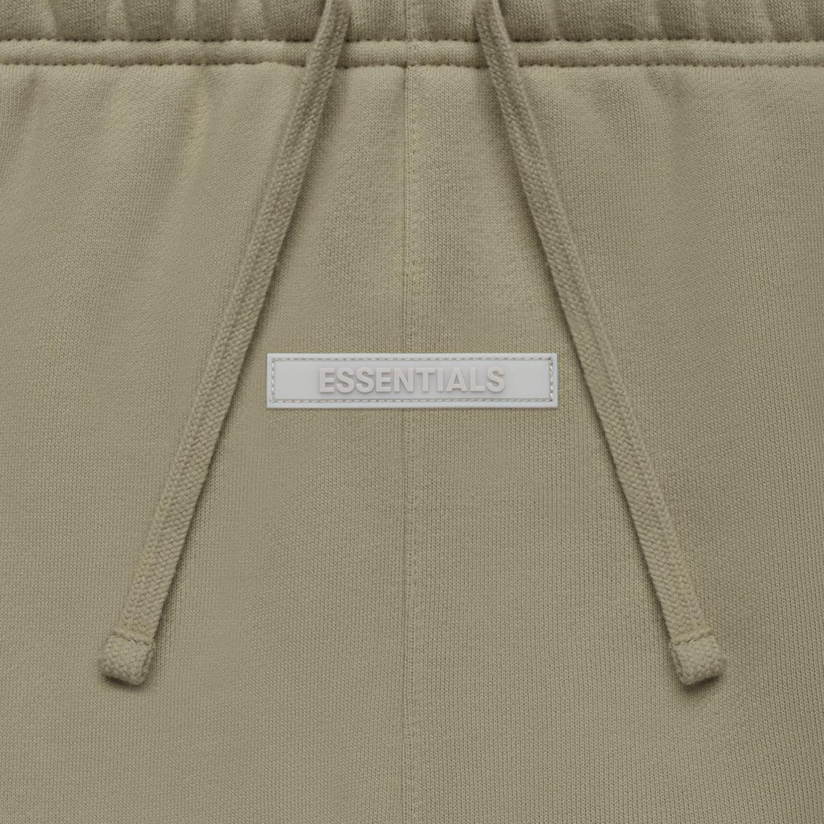 Детские штаны Fear of God Essentials FW21 Kids Sweatshort Pistachio Logo (зеленая) — фото 3