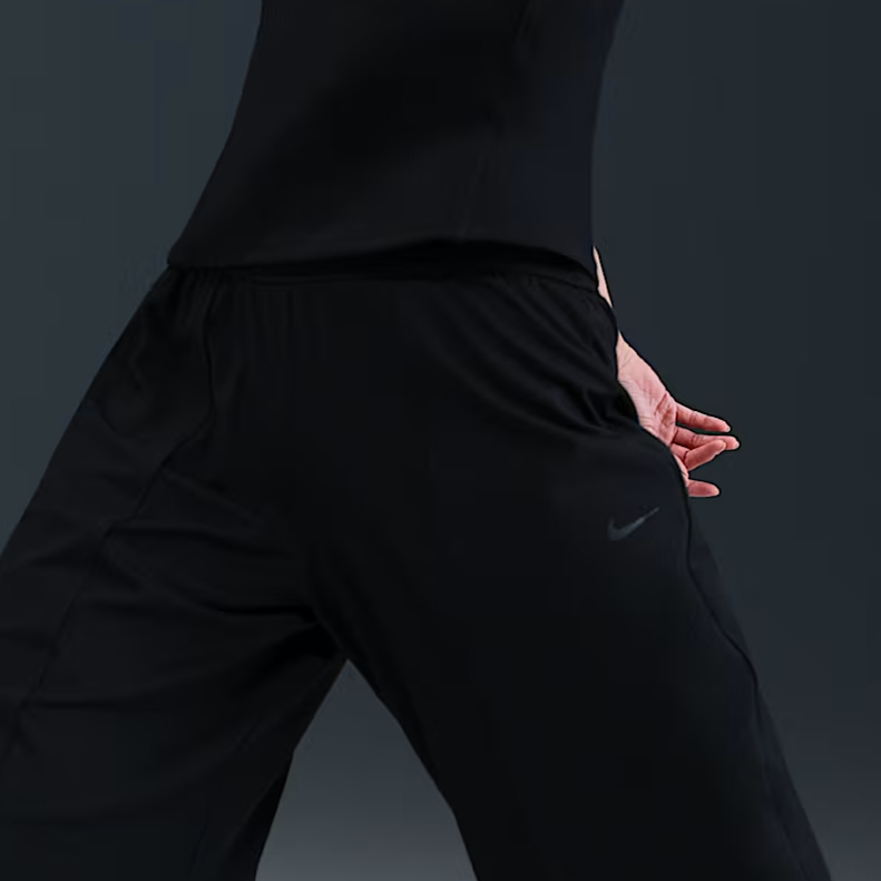 Женские штаны Nike Dri-Fit One Relaxed Swoosh (черные) — фото 5