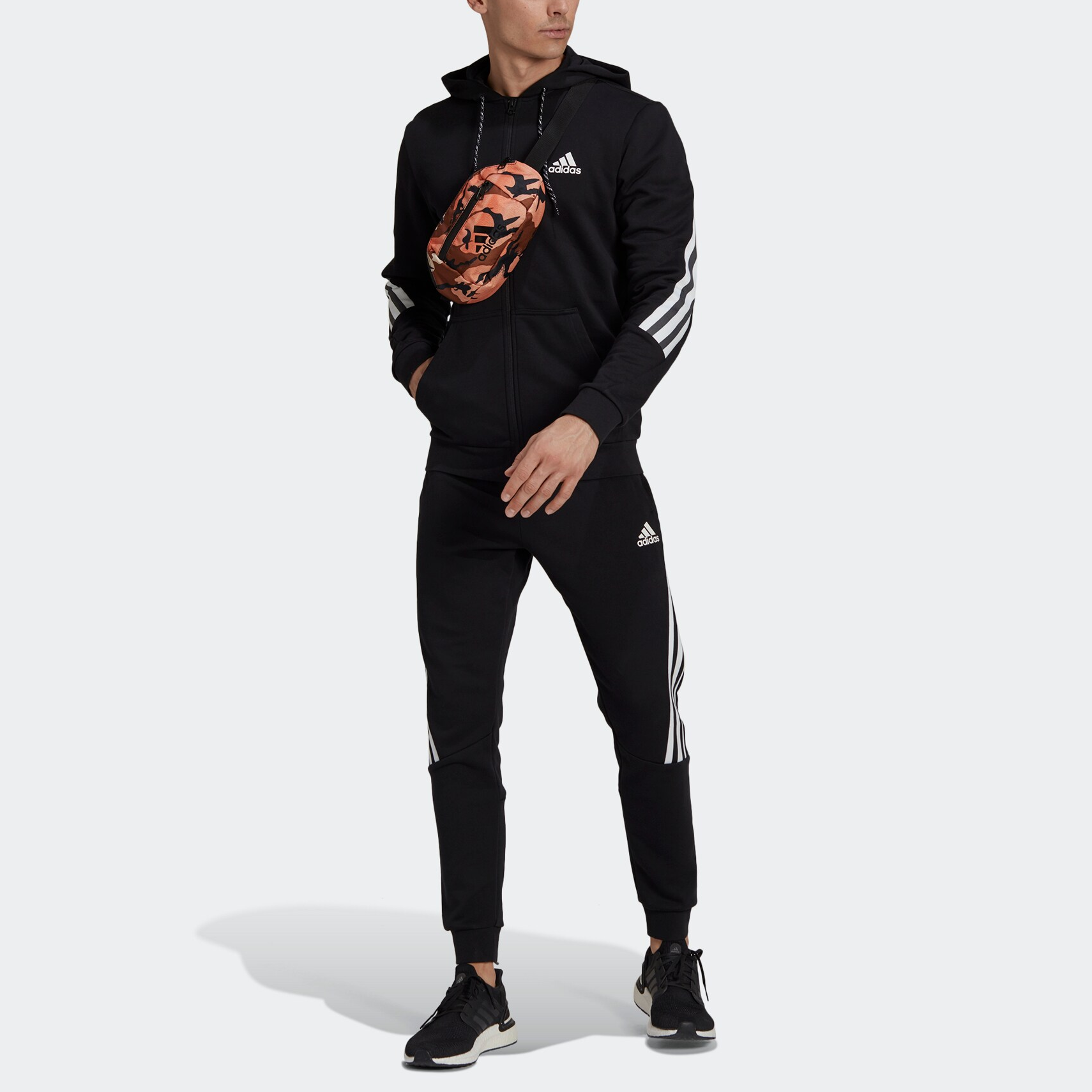 Мужская футболка adidas M 3s Tape Tee (черная) — фото 3
