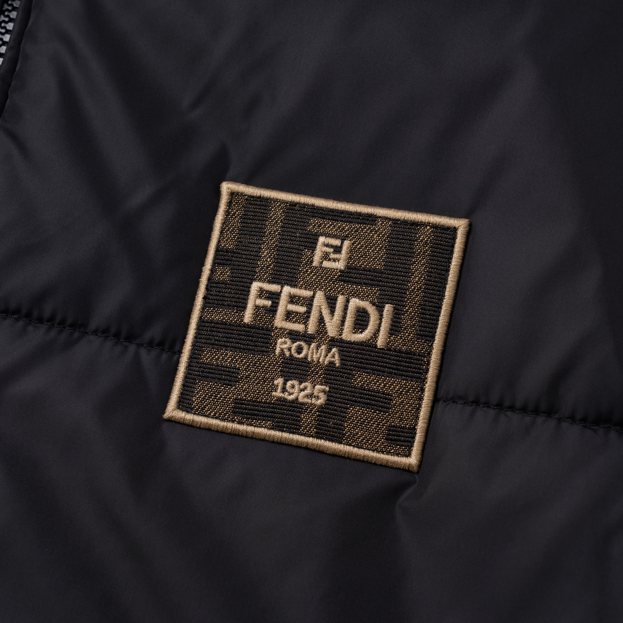 Детская куртка Fendi FW25 logo (синий) — фото 6