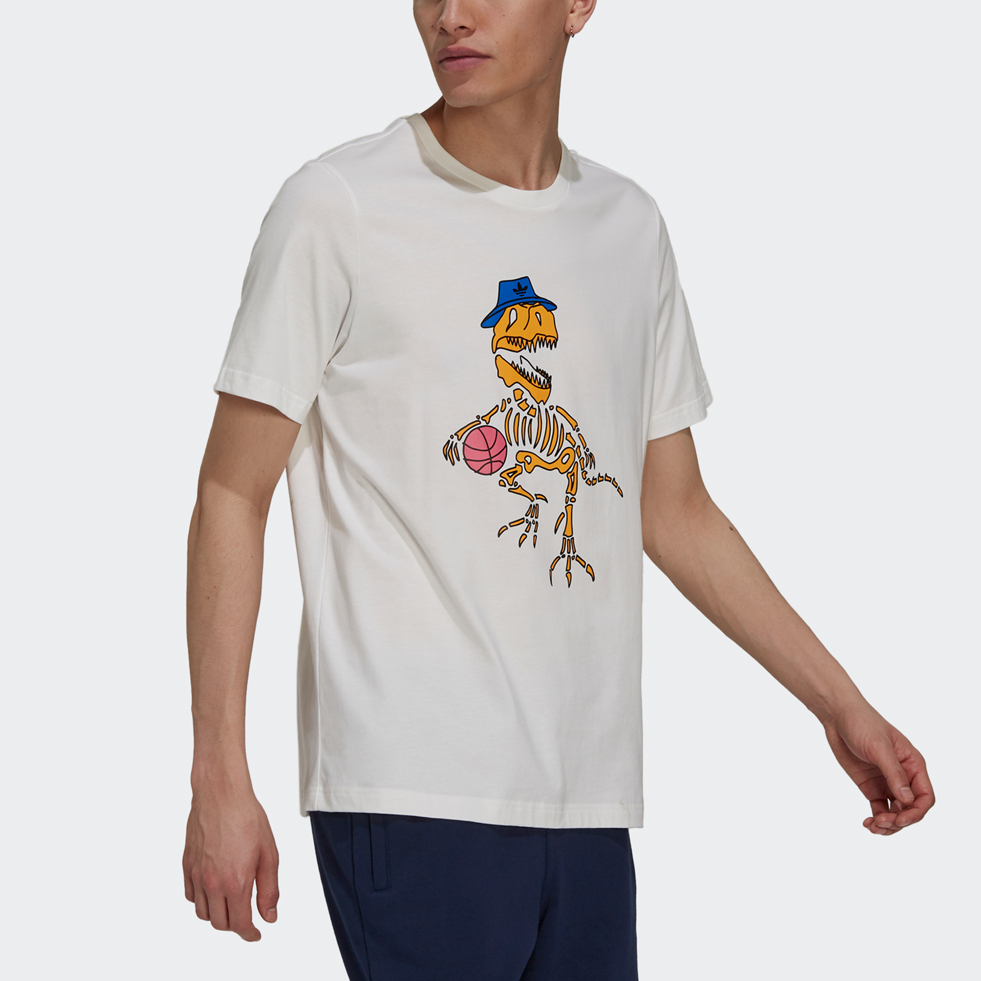 Мужская футболка adidas originals 5 Dino Tee (белая) — фото 3