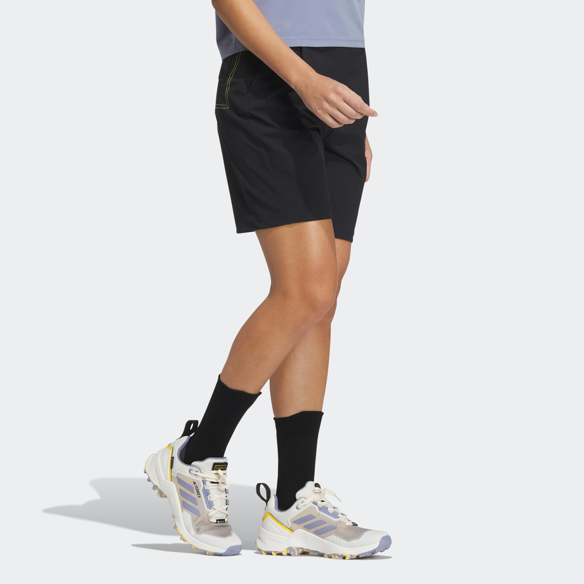 Adidas National Geographic Co Branded Section Sports Shorts Women’s Black Moderate Tight Pants