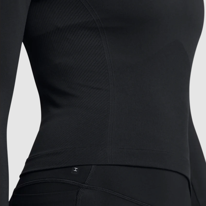 Женская футболка Under Armour Vanish Seamless (черная) — фото 5