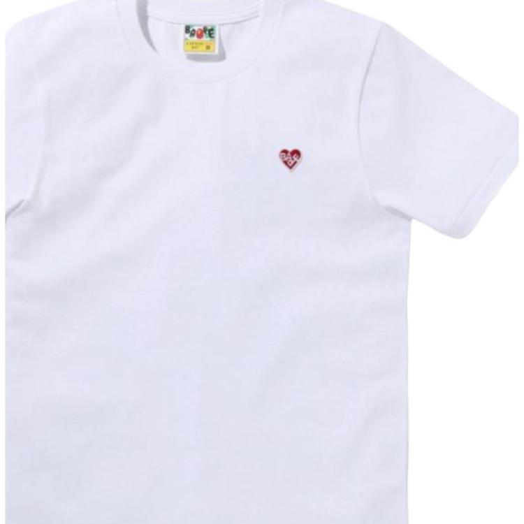 Женская футболка A BATHING APE (белая с сердцем) — фото 4