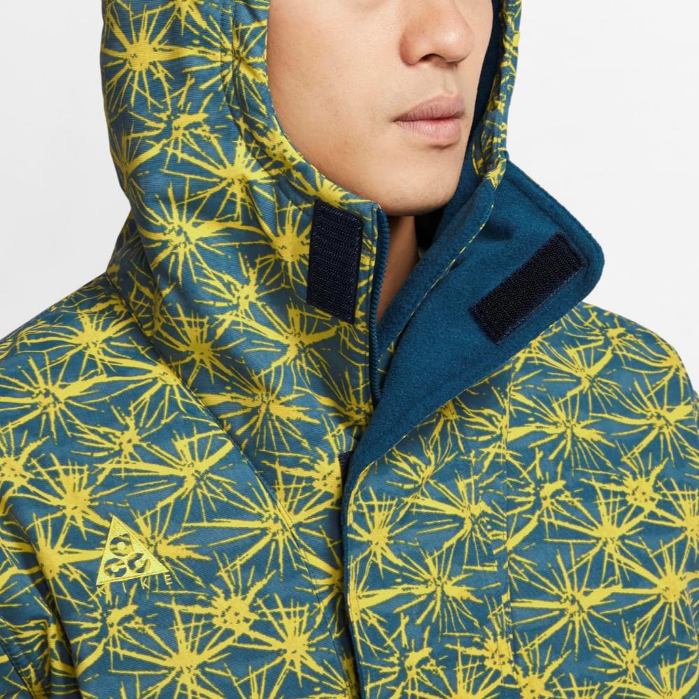 Nike Acg Lightweight Fleece Jacket